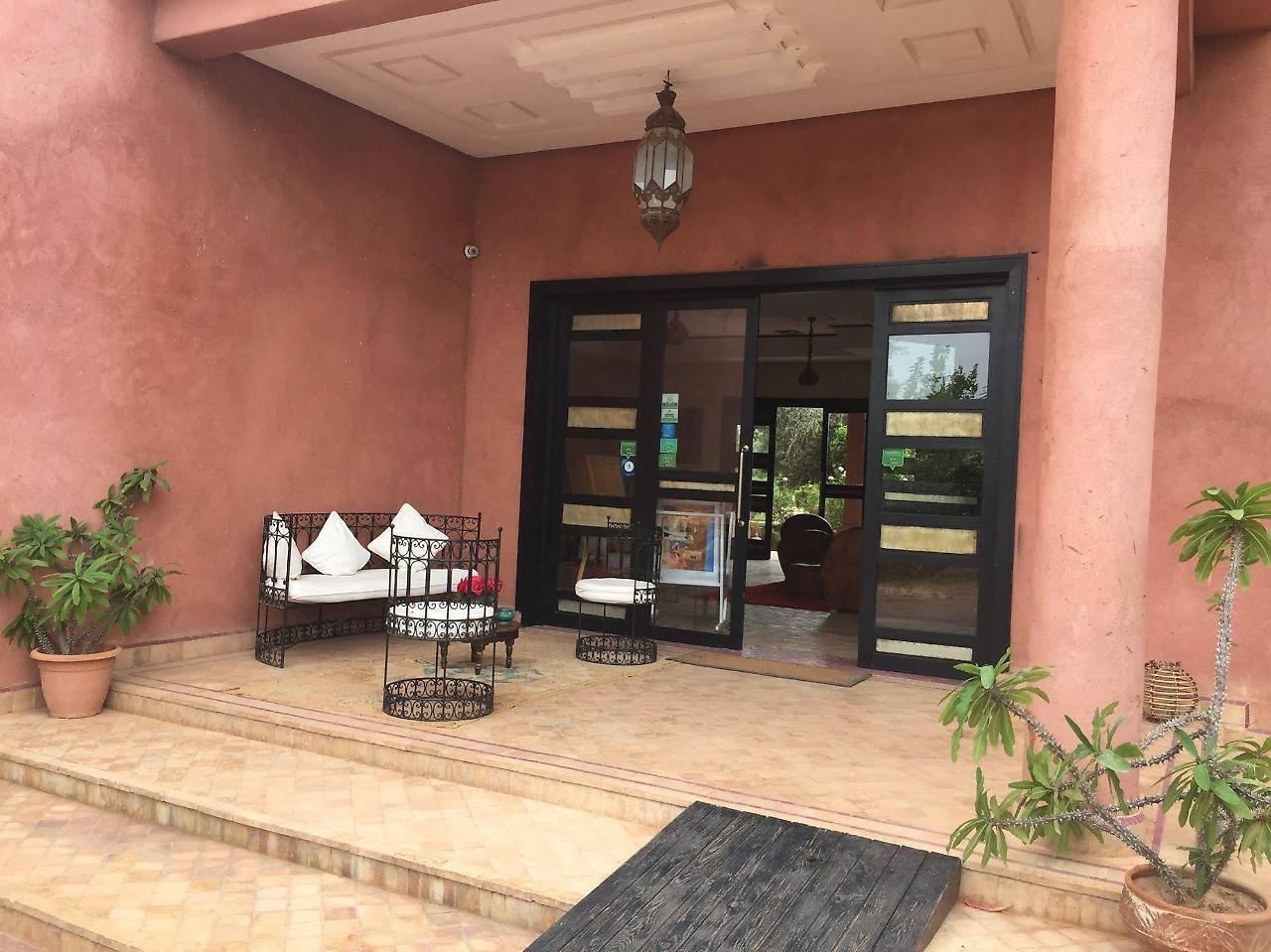 Les Jardins De Zyriab Bed and Breakfast Aït Hamid Exteriör bild