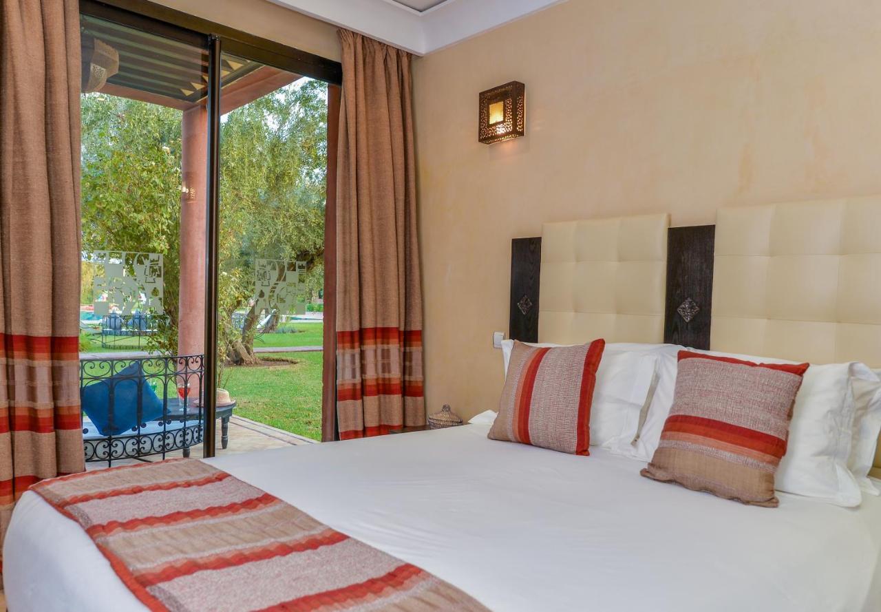 Les Jardins De Zyriab Bed and Breakfast Aït Hamid Exteriör bild